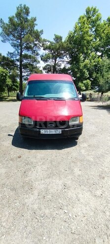 Ford Transit-2