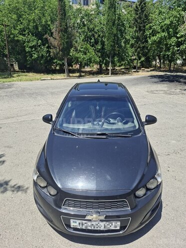 Chevrolet Aveo-10