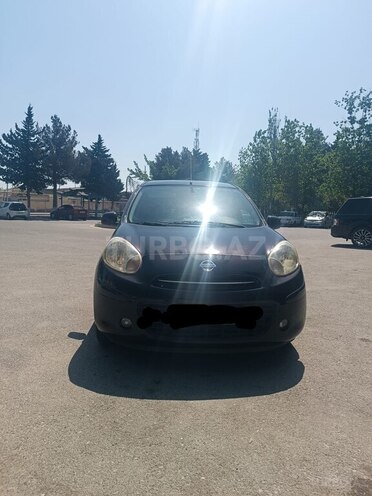 Nissan March-1