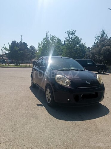 Nissan March-2