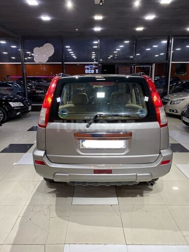 Nissan X-Trail-8