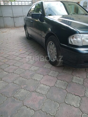 Mercedes C 230-3