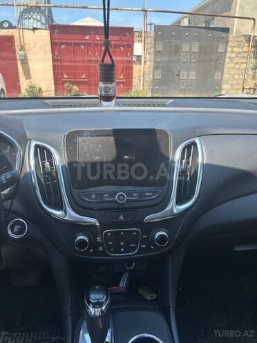 Chevrolet Equinox-12