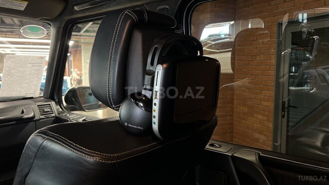 Mercedes G 500-10