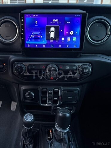 Jeep Wrangler-9