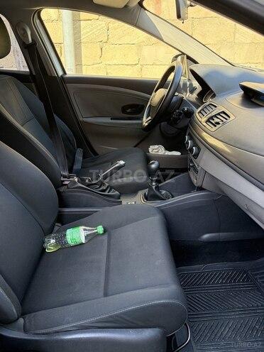Renault Megane-5