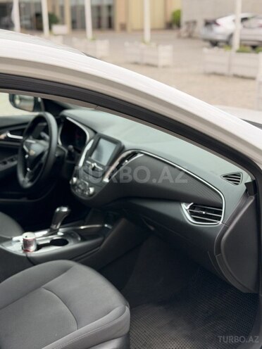 Chevrolet Malibu-3