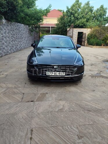 Hyundai Sonata-1