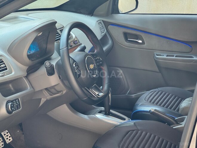 Chevrolet Cobalt-6