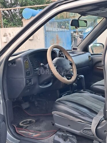 Nissan Pathfinder-4