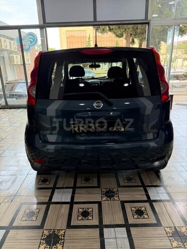 Nissan Note-2