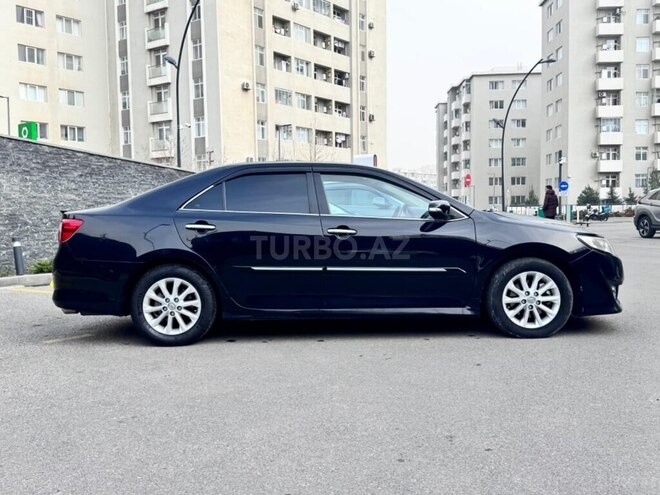 Toyota Camry-7