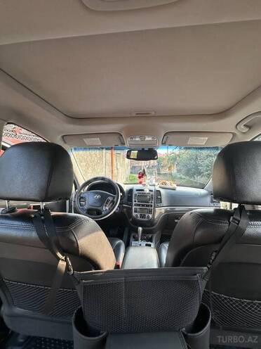 Hyundai Santa Fe-9