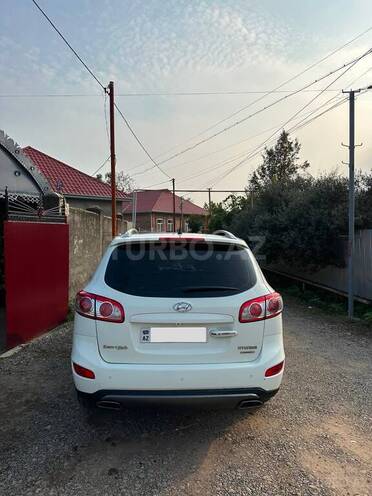 Hyundai Santa Fe-3