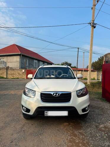 Hyundai Santa Fe-1