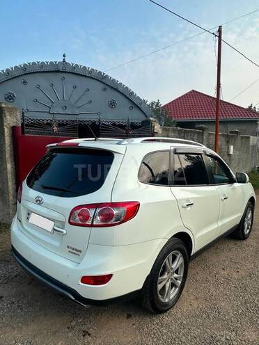 Hyundai Santa Fe-2