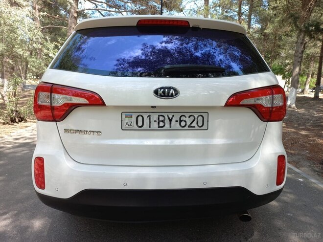 Kia Sorento-9