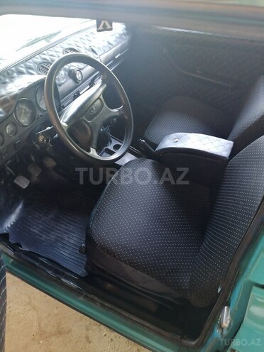 LADA (VAZ) 2106-17