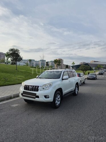 Toyota Land Cruiser Prado-7