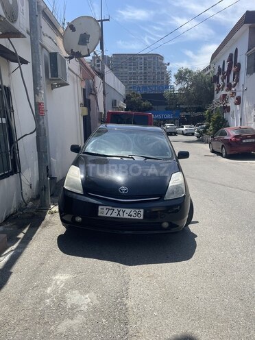 Toyota Prius-1