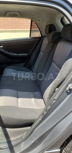Toyota Corolla-4