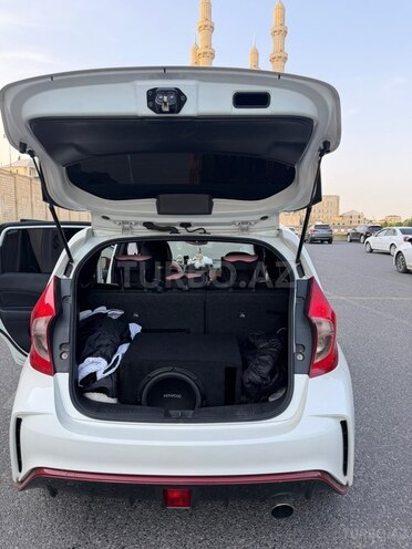 Nissan Note-5