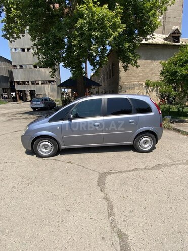 Opel Meriva-2
