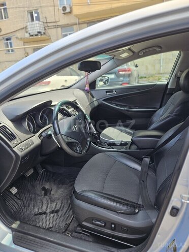 Hyundai Sonata-3
