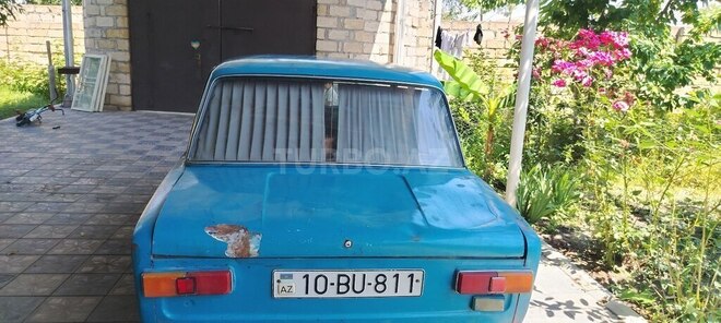LADA (VAZ) 21011-4