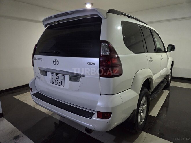 Toyota Land Cruiser Prado-8
