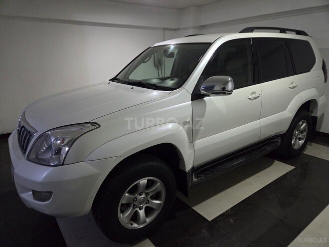 Toyota Land Cruiser Prado-5
