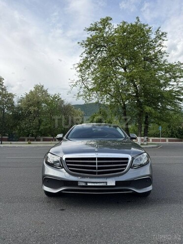 Mercedes E 300-3