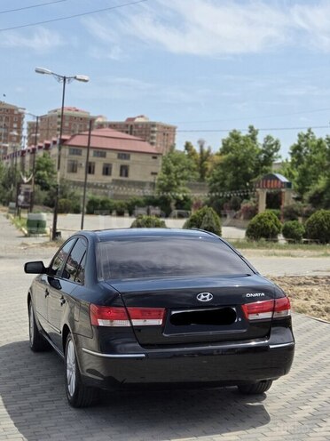 Hyundai Sonata-4
