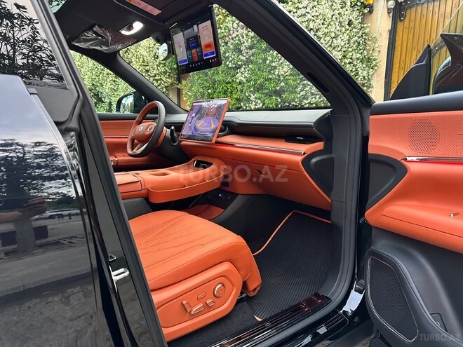 Changan Qiyuan Q07-18