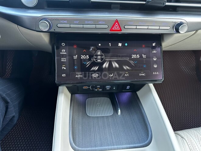 Hyundai Grandeur-19
