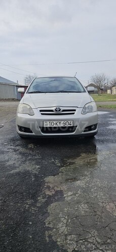 Toyota Corolla-4
