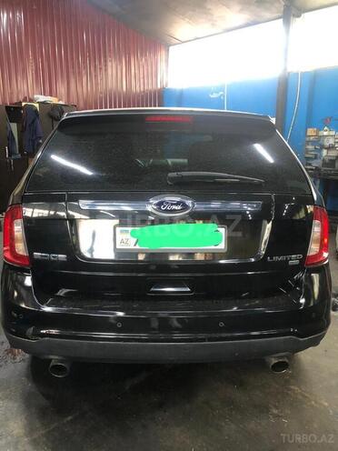 Ford Edge-2