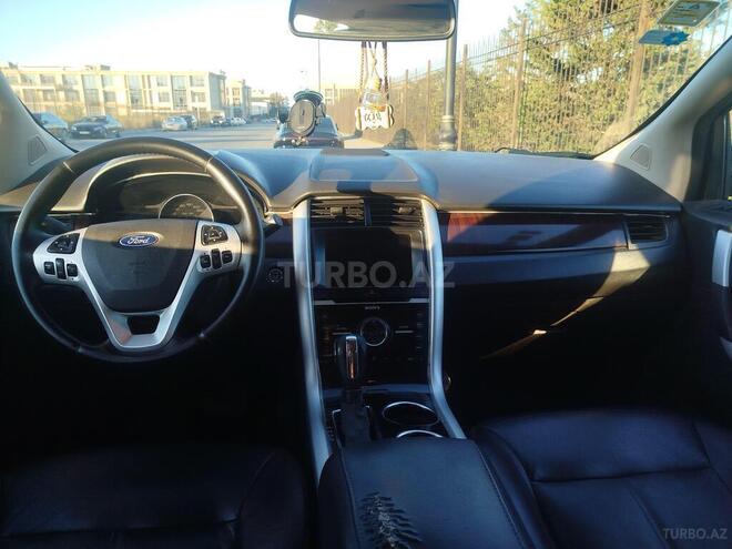 Ford Edge-3