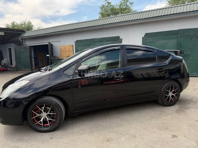 Toyota Prius-9
