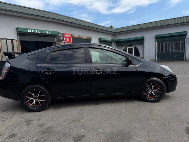 Toyota Prius-3