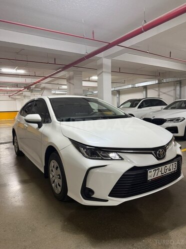 Toyota Corolla-4