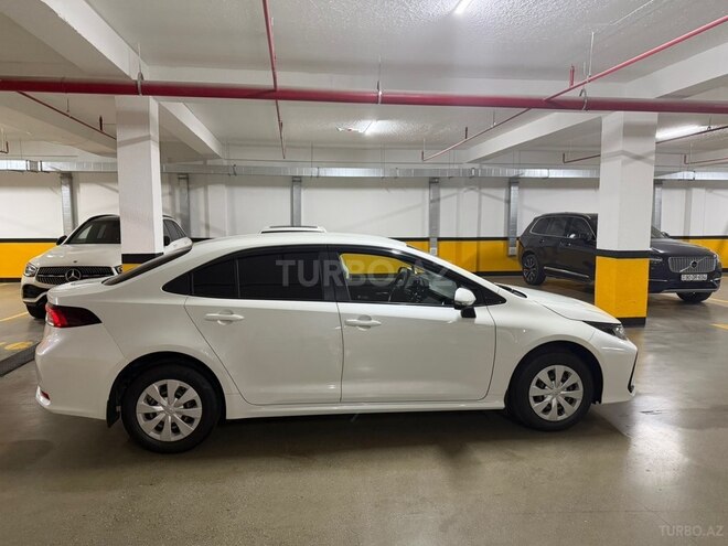 Toyota Corolla-8