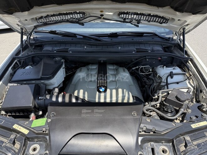 BMW X5-7