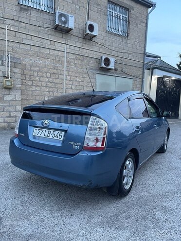 Toyota Prius-7