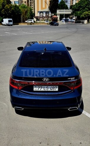 Hyundai Grandeur-6