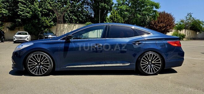 Hyundai Grandeur-9