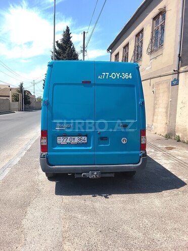 Ford Transit-2