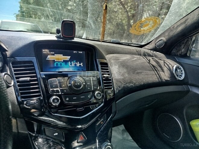 Chevrolet Cruze-4