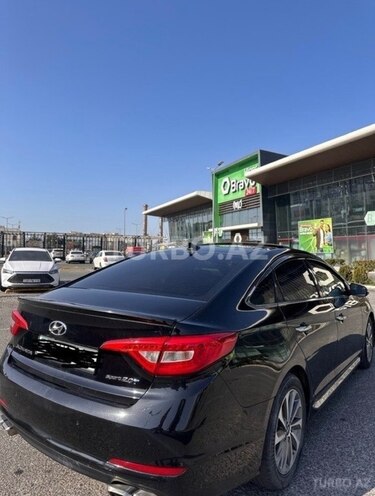 Hyundai Sonata-9