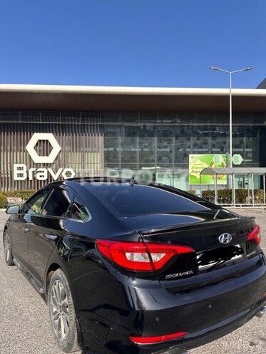 Hyundai Sonata-8